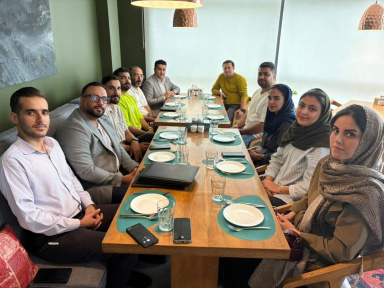 بازدید مدیرعامل شرکت نوش دارو مداوا از شعبه ساری و بررسی رویکردهای توسعه سازمانی